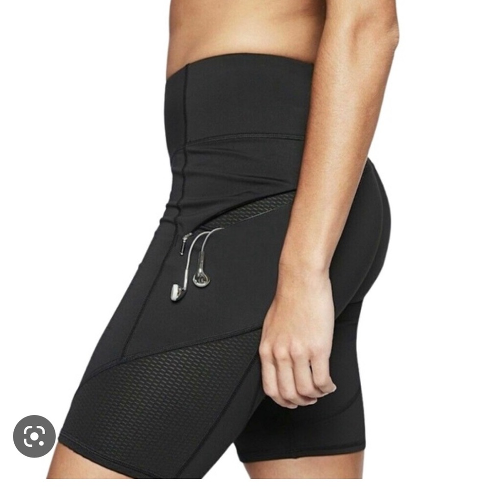 Athleta Contender shorts XS
